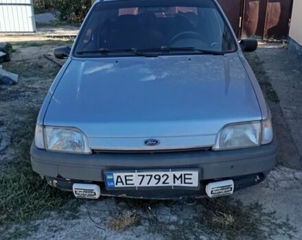 Серый Форд Фиеста, объемом двигателя 1.1 л и пробегом 450 тыс. км за 800 $, фото 1 на Automoto.ua