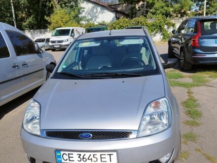 Форд Фієста 2003 у Чернівцях на Automoto.ua Сірий Форд Фієста, об'ємом двигуна 1.4 л та пробігом 192 тис. км за 4147 $, фото 1 на Automoto.ua
