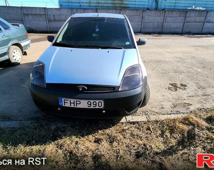 Сірий Форд Фієста, об'ємом двигуна 1.4 л та пробігом 240 тис. км за 1000 $, фото 1 на Automoto.ua