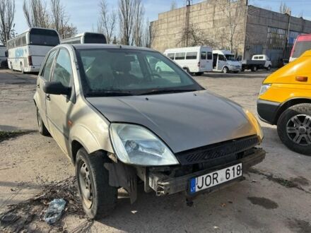 Сірий Форд Фієста, об'ємом двигуна 1.4 л та пробігом 222 тис. км за 999 $, фото 1 на Automoto.ua