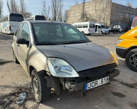 Сірий Форд Фієста, об'ємом двигуна 1.4 л та пробігом 333 тис. км за 599 $, фото 1 на Automoto.ua