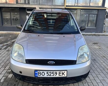 Сірий Форд Фієста, об'ємом двигуна 1.4 л та пробігом 212 тис. км за 4000 $, фото 1 на Automoto.ua