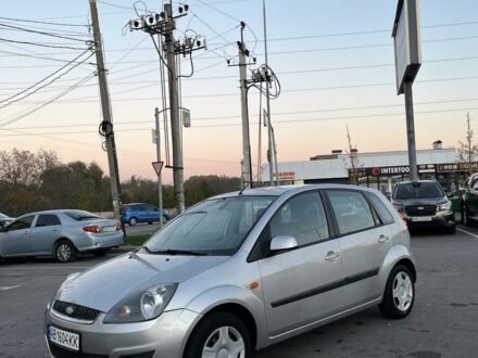 Форд Фиеста 2005 в Виннице на Automoto.ua Серый Форд Фиеста, объемом двигателя 1.4 л и пробегом 182 тыс. км за 4200 $, фото 1 на Automoto.ua