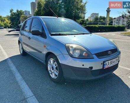 Сірий Форд Фієста, об'ємом двигуна 1.39 л та пробігом 270 тис. км за 3400 $, фото 1 на Automoto.ua