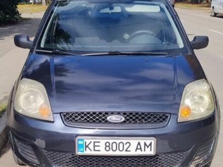 Форд Фиеста 2006 в Кривом Роге на Automoto.ua Серый Форд Фиеста, объемом двигателя 1.3 л и пробегом 200 тыс. км за 3100 $, фото 1 на Automoto.ua