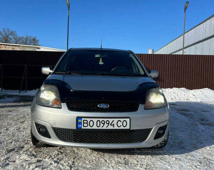 Сірий Форд Фієста, об'ємом двигуна 1.3 л та пробігом 244 тис. км за 4000 $, фото 1 на Automoto.ua