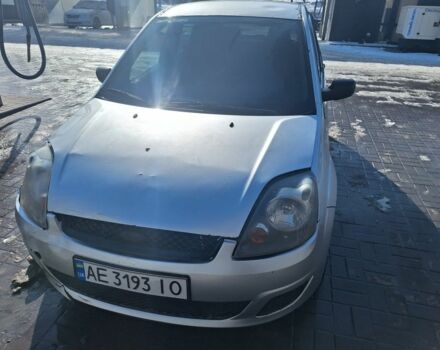 Серый Форд Фиеста, объемом двигателя 1.4 л и пробегом 185 тыс. км за 2500 $, фото 1 на Automoto.ua