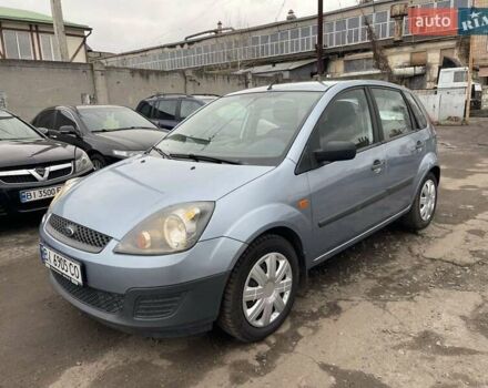 Сірий Форд Фієста, об'ємом двигуна 1.39 л та пробігом 160 тис. км за 4200 $, фото 1 на Automoto.ua