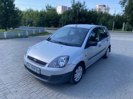 Форд Фієста 2006 у Умани на Automoto.ua Сірий Форд Фієста, об'ємом двигуна 1.4 л та пробігом 250 тис. км за 4250 $, фото 1 на Automoto.ua