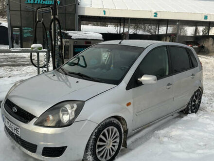 Сірий Форд Фієста, об'ємом двигуна 1.39 л та пробігом 252 тис. км за 4000 $, фото 1 на Automoto.ua