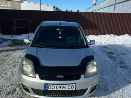 Сірий Форд Фієста, об'ємом двигуна 1.3 л та пробігом 244 тис. км за 4000 $, фото 1 на Automoto.ua