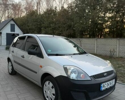 Сірий Форд Фієста, об'ємом двигуна 1.3 л та пробігом 116 тис. км за 4200 $, фото 1 на Automoto.ua