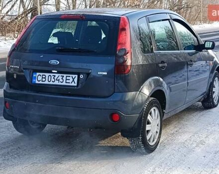 Серый Форд Фиеста, объемом двигателя 1.4 л и пробегом 238 тыс. км за 3800 $, фото 1 на Automoto.ua