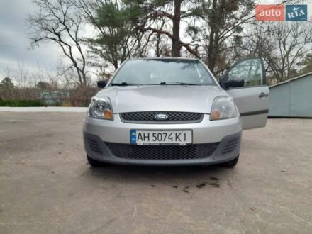 Форд Фиеста 2007 в Лиман (Красный Лиман) на Automoto.ua Серый Форд Фиеста, объемом двигателя 0 л и пробегом 75 тыс. км за 4000 $, фото 1 на Automoto.ua