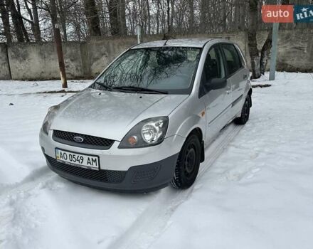 Сірий Форд Фієста, об'ємом двигуна 1.24 л та пробігом 78 тис. км за 2250 $, фото 1 на Automoto.ua