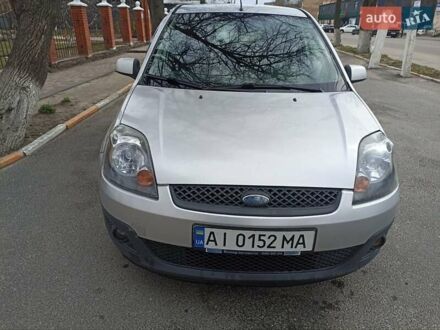 Форд Фієста 2007 у Калиновке на Automoto.ua Сірий Форд Фієста, об'ємом двигуна 1.39 л та пробігом 153 тис. км за 3800 $, фото 1 на Automoto.ua