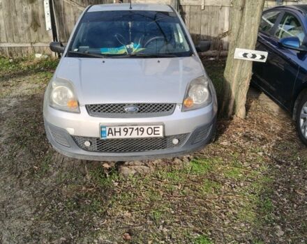 Сірий Форд Фієста, об'ємом двигуна 1 л та пробігом 300 тис. км за 3069 $, фото 1 на Automoto.ua