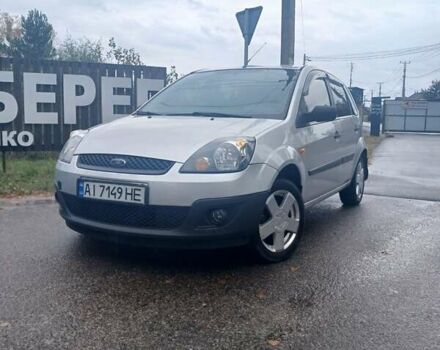 Сірий Форд Фієста, об'ємом двигуна 1.39 л та пробігом 240 тис. км за 4100 $, фото 1 на Automoto.ua