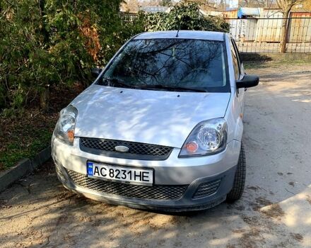 Сірий Форд Фієста, об'ємом двигуна 1.2 л та пробігом 141 тис. км за 3500 $, фото 1 на Automoto.ua