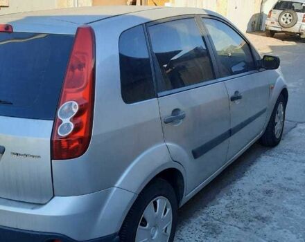 Сірий Форд Фієста, об'ємом двигуна 1.24 л та пробігом 39 тис. км за 4500 $, фото 1 на Automoto.ua