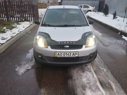 Сірий Форд Фієста, об'ємом двигуна 1.4 л та пробігом 317 тис. км за 3500 $, фото 1 на Automoto.ua