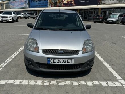 Сірий Форд Фієста, об'ємом двигуна 1.4 л та пробігом 156 тис. км за 4600 $, фото 1 на Automoto.ua