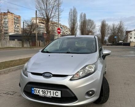 Серый Форд Фиеста, объемом двигателя 1.2 л и пробегом 210 тыс. км за 5000 $, фото 1 на Automoto.ua