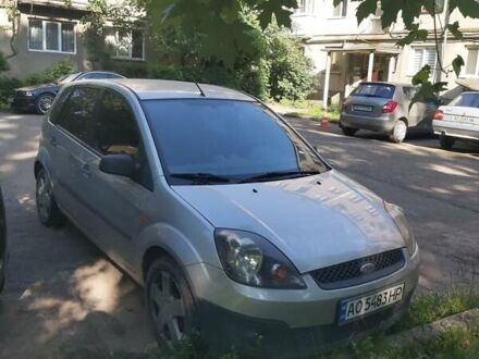 Форд Фієста 2008 у Ужгороді на Automoto.ua Сірий Форд Фієста, об'ємом двигуна 1.4 л та пробігом 168 тис. км за 4100 $, фото 1 на Automoto.ua