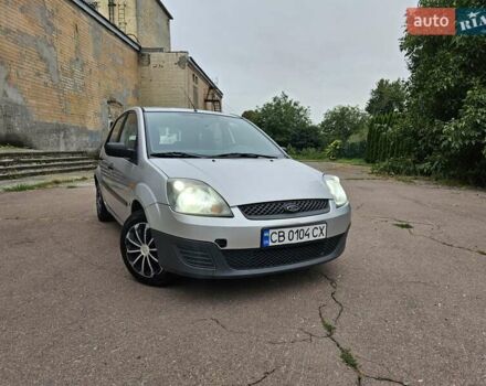 Сірий Форд Фієста, об'ємом двигуна 1.24 л та пробігом 220 тис. км за 2599 $, фото 1 на Automoto.ua