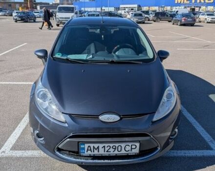 Серый Форд Фиеста, объемом двигателя 1.56 л и пробегом 254 тыс. км за 4700 $, фото 1 на Automoto.ua