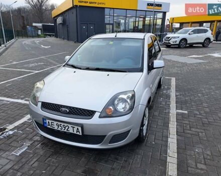 Сірий Форд Фієста, об'ємом двигуна 1.39 л та пробігом 183 тис. км за 3950 $, фото 1 на Automoto.ua