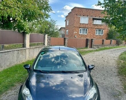 Сірий Форд Фієста, об'ємом двигуна 1.4 л та пробігом 238 тис. км за 5500 $, фото 1 на Automoto.ua