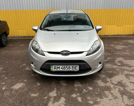 Серый Форд Фиеста, объемом двигателя 1.25 л и пробегом 149 тыс. км за 5300 $, фото 1 на Automoto.ua