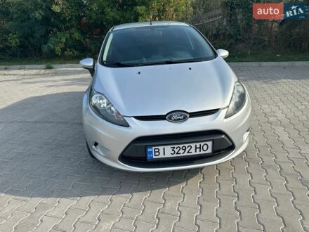 Сірий Форд Фієста, об'ємом двигуна 1.25 л та пробігом 162 тис. км за 5900 $, фото 1 на Automoto.ua