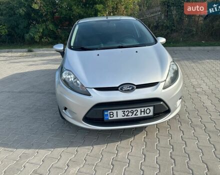Сірий Форд Фієста, об'ємом двигуна 1.25 л та пробігом 162 тис. км за 5900 $, фото 1 на Automoto.ua