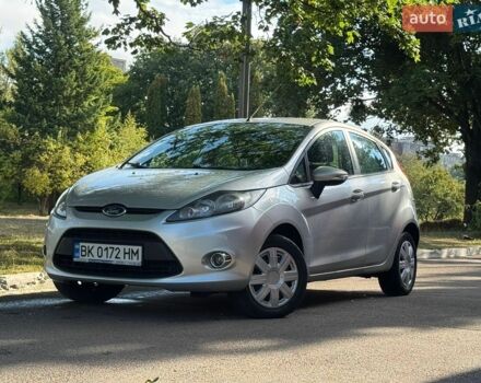 Сірий Форд Фієста, об'ємом двигуна 1.56 л та пробігом 300 тис. км за 5499 $, фото 1 на Automoto.ua