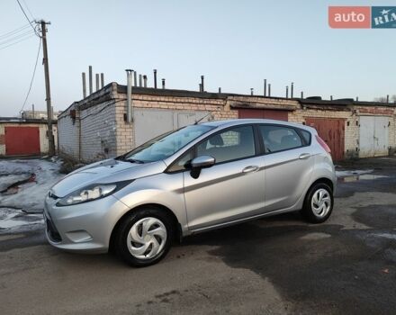 Сірий Форд Фієста, об'ємом двигуна 1.25 л та пробігом 158 тис. км за 5500 $, фото 1 на Automoto.ua