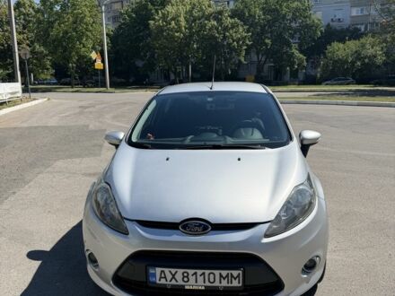 Сірий Форд Фієста, об'ємом двигуна 1.4 л та пробігом 213 тис. км за 6800 $, фото 1 на Automoto.ua