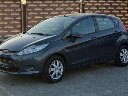 Серый Форд Фиеста, объемом двигателя 0 л и пробегом 135 тыс. км за 4950 $, фото 1 на Automoto.ua