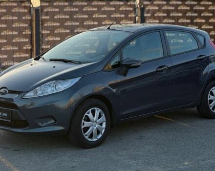 Серый Форд Фиеста, объемом двигателя 0 л и пробегом 135 тыс. км за 4950 $, фото 1 на Automoto.ua