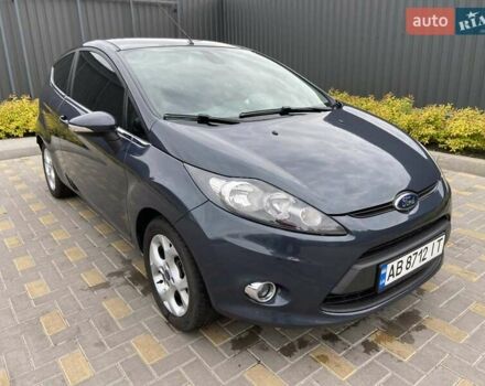 Серый Форд Фиеста, объемом двигателя 1.24 л и пробегом 98 тыс. км за 5400 $, фото 1 на Automoto.ua