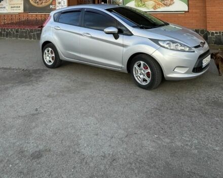 Серый Форд Фиеста, объемом двигателя 1 л и пробегом 225 тыс. км за 5950 $, фото 1 на Automoto.ua