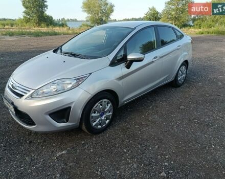Сірий Форд Фієста, об'ємом двигуна 1.6 л та пробігом 184 тис. км за 6400 $, фото 1 на Automoto.ua