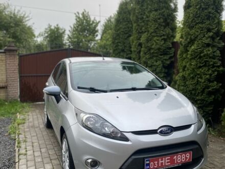 Форд Фиеста 2012 в Луцке на Automoto.ua Серый Форд Фиеста, объемом двигателя 1.25 л и пробегом 196 тыс. км за 5200 $, фото 1 на Automoto.ua