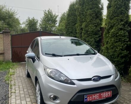 Сірий Форд Фієста, об'ємом двигуна 1.25 л та пробігом 196 тис. км за 5200 $, фото 1 на Automoto.ua