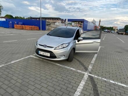 Форд Фиеста 2012 в Коломые на Automoto.ua Серый Форд Фиеста, объемом двигателя 1.6 л и пробегом 229 тыс. км за 6000 $, фото 1 на Automoto.ua