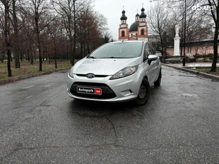 Сірий Форд Фієста, об'ємом двигуна 1.2 л та пробігом 239 тис. км за 5990 $, фото 1 на Automoto.ua