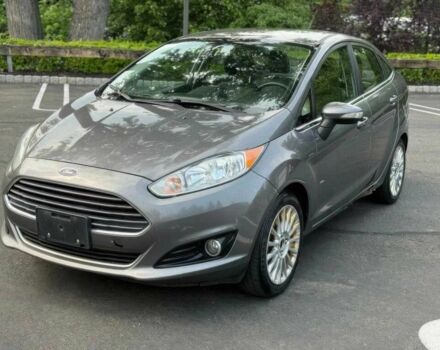 Серый Форд Фиеста, объемом двигателя 1.6 л и пробегом 70 тыс. км за 4000 $, фото 1 на Automoto.ua