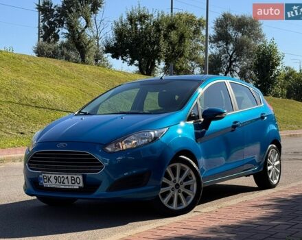 Серый Форд Фиеста, объемом двигателя 1 л и пробегом 54 тыс. км за 7900 $, фото 1 на Automoto.ua