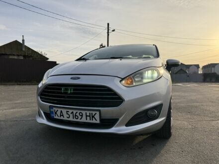 Сірий Форд Фієста, об'ємом двигуна 1.6 л та пробігом 90 тис. км за 6700 $, фото 1 на Automoto.ua